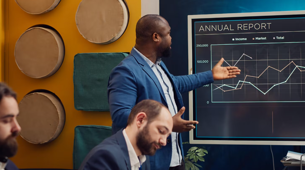 Course Image Compliance Risk Management and Strategy